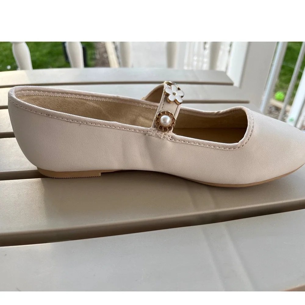 Cat &‎ Jack Marla Ivory Mary Jane Flats Embellished Strap Kids Size 3 NEW